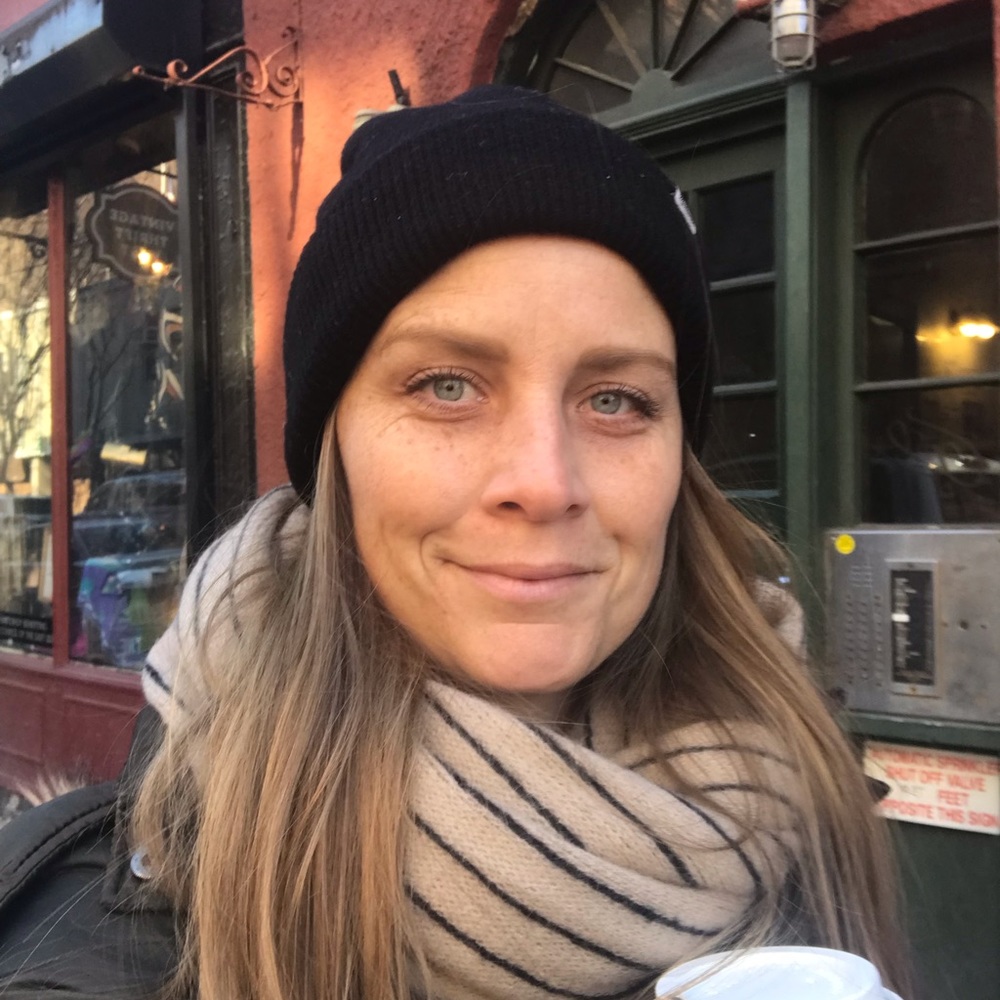 Meet your Posher, Jennifer